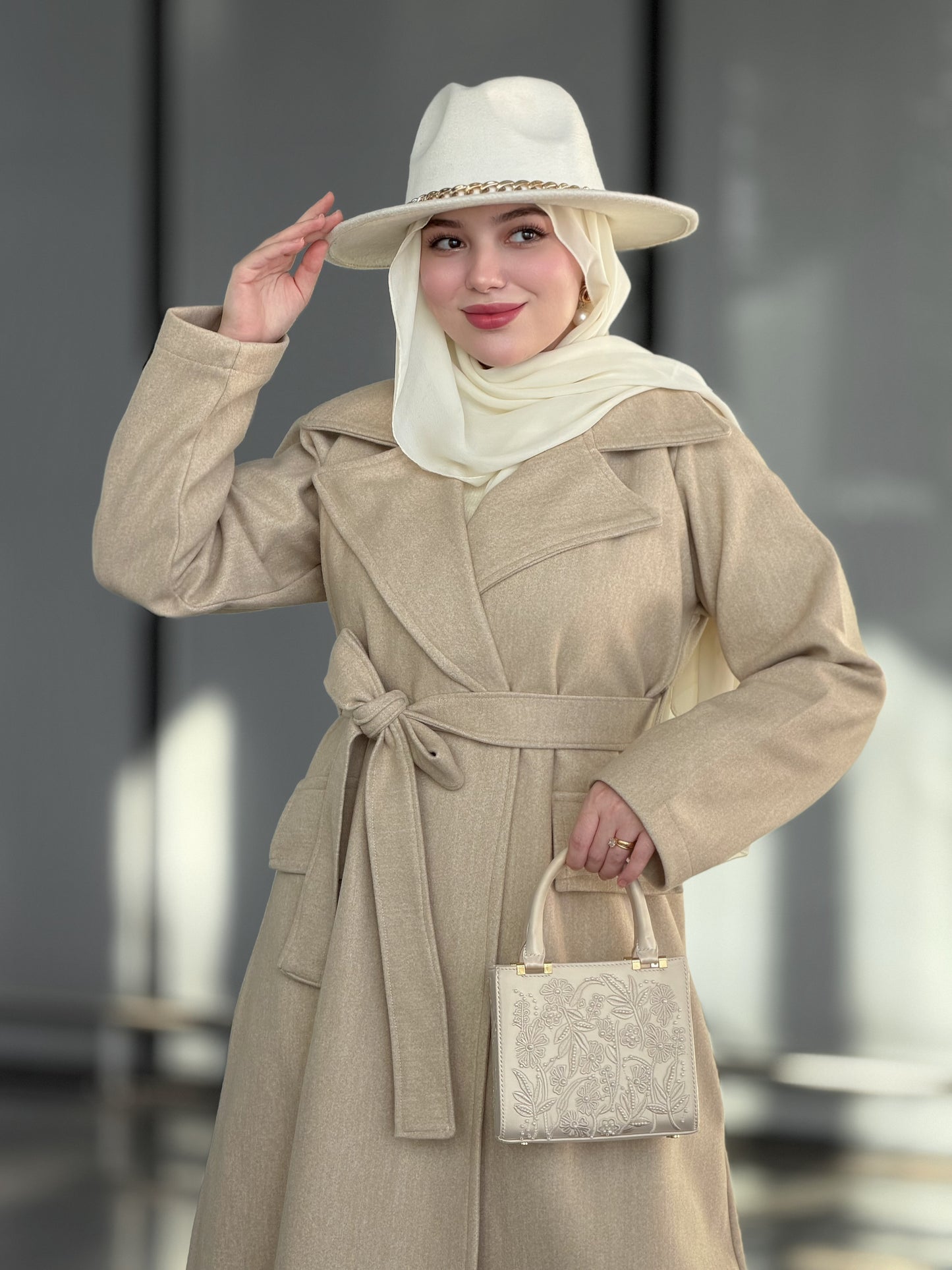 Signature camel cachemire coat avec écharpe